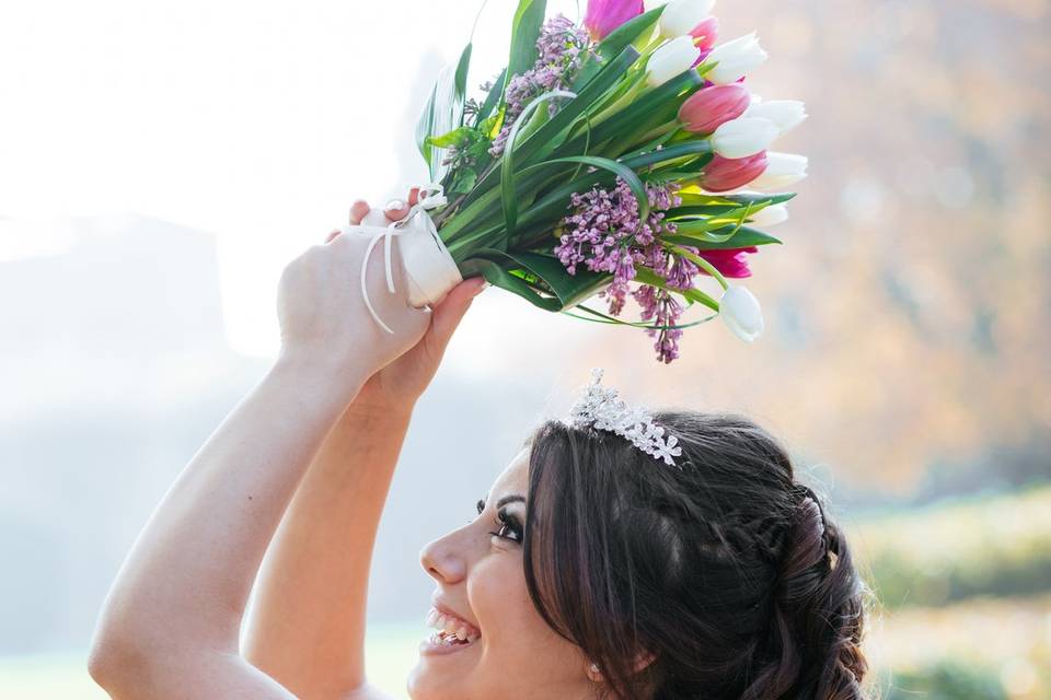 Lancio bouquet - sposa -fiori
