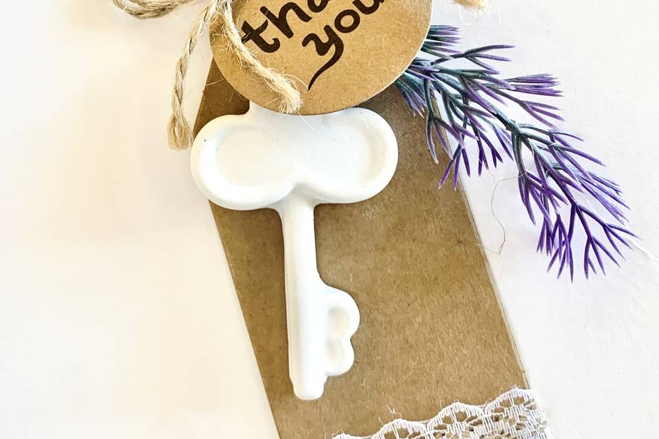Segnaposto chiave in gesso