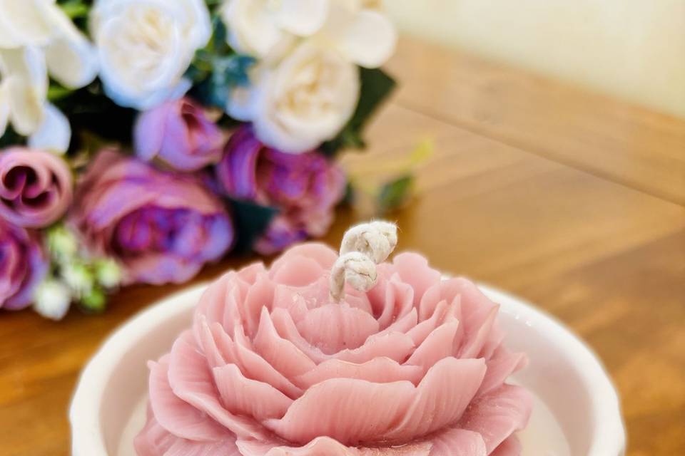 Candela peonia rosa