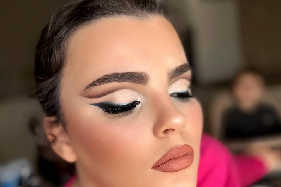 Trucco invitata