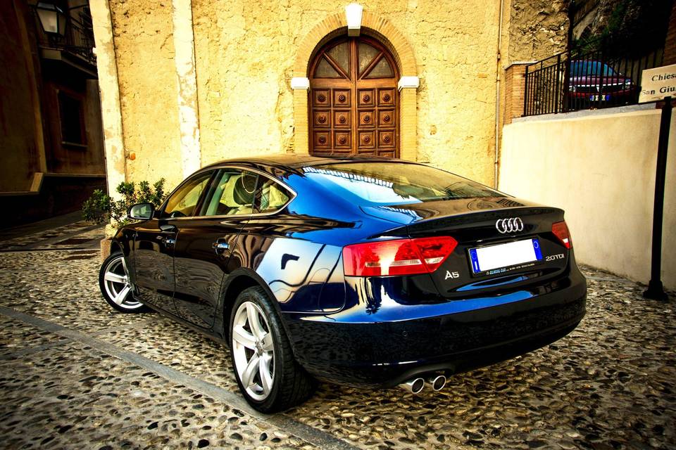 Audi a5 sportback blu