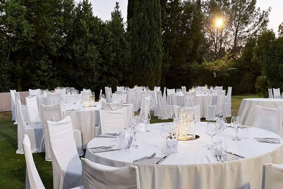 Cena in giardino