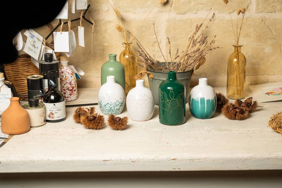 Detail_Bottiglie in Ceramica