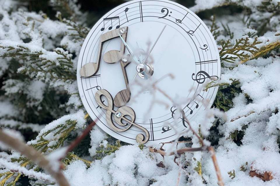 Orologio con nota musicale