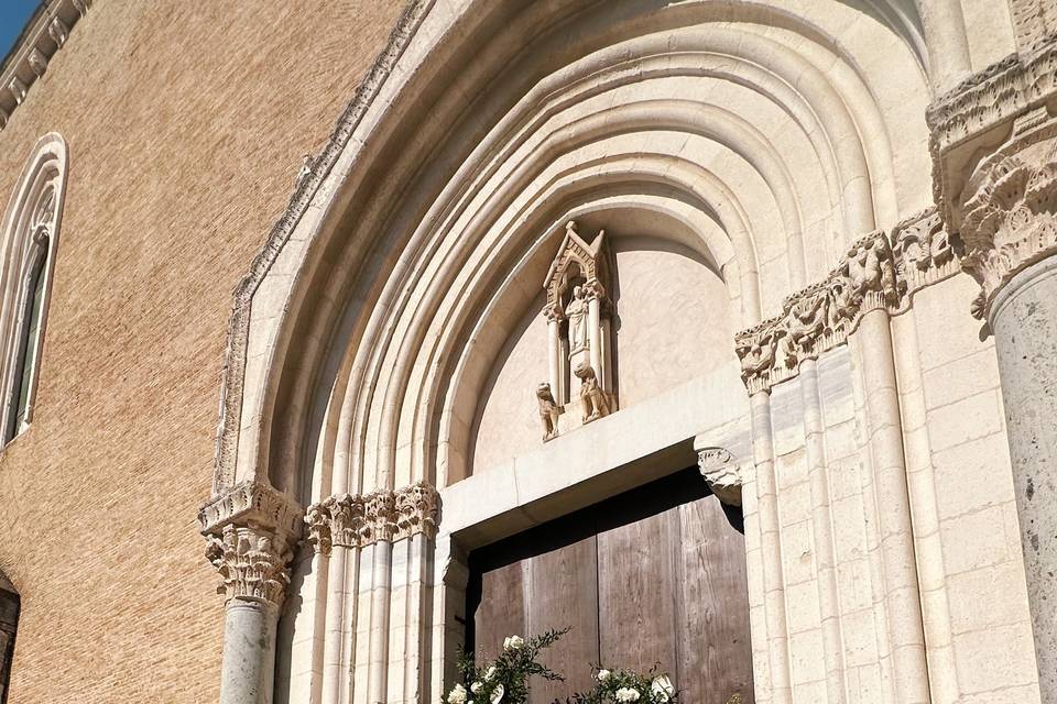Mon