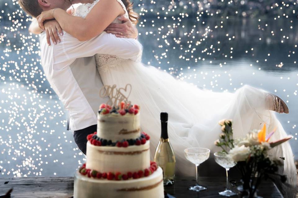 WEDDING MOMENTS