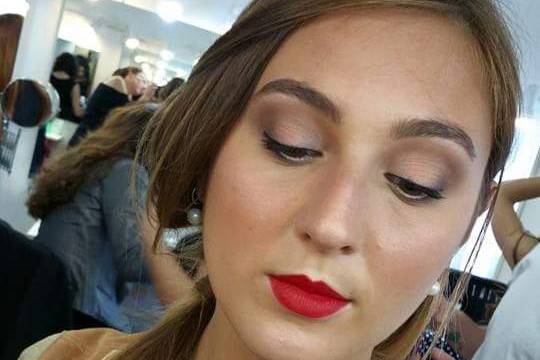 Trucco bon ton