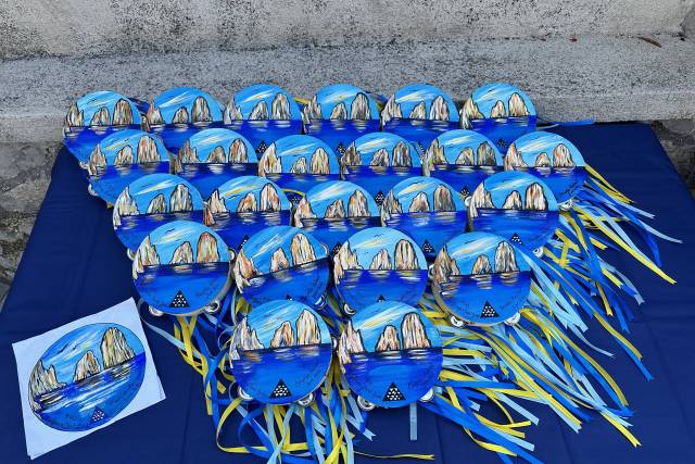 Tamburelli dipinti stile Capri