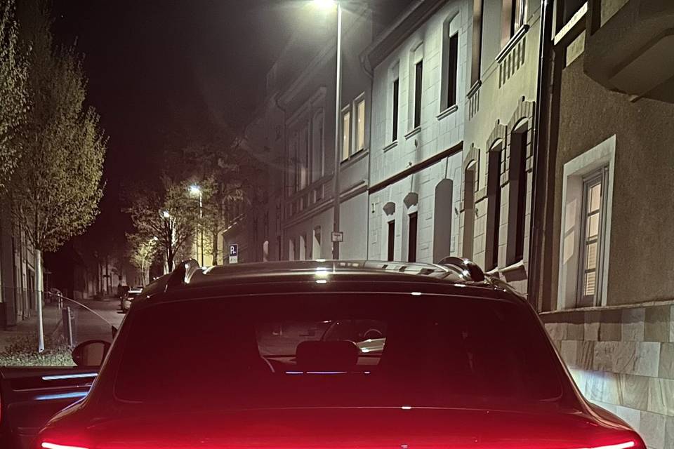 Porsche di notte