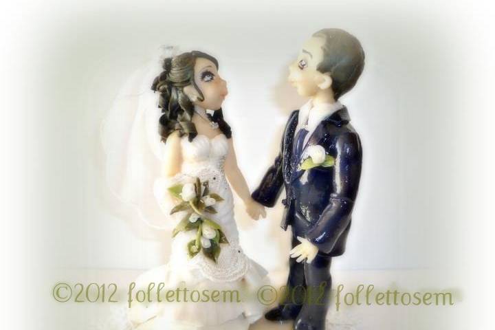 Cake topper personalizzato: Eleganza e semplicità