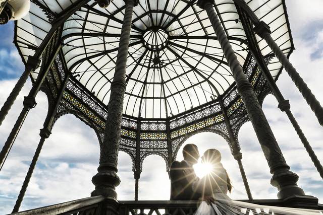 Gazebo e sposi