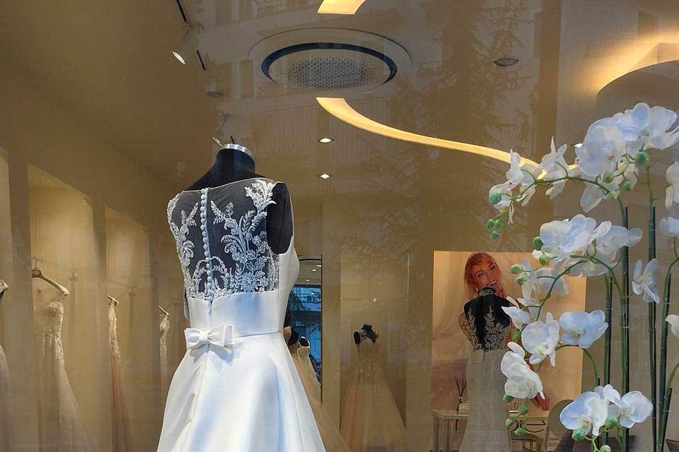 Cerrato Sposa - Store dedicato Nicole Milano