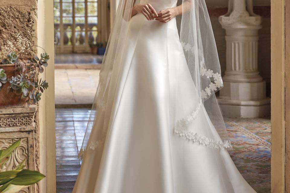 Cerrato Sposa - Store dedicato Nicole Milano