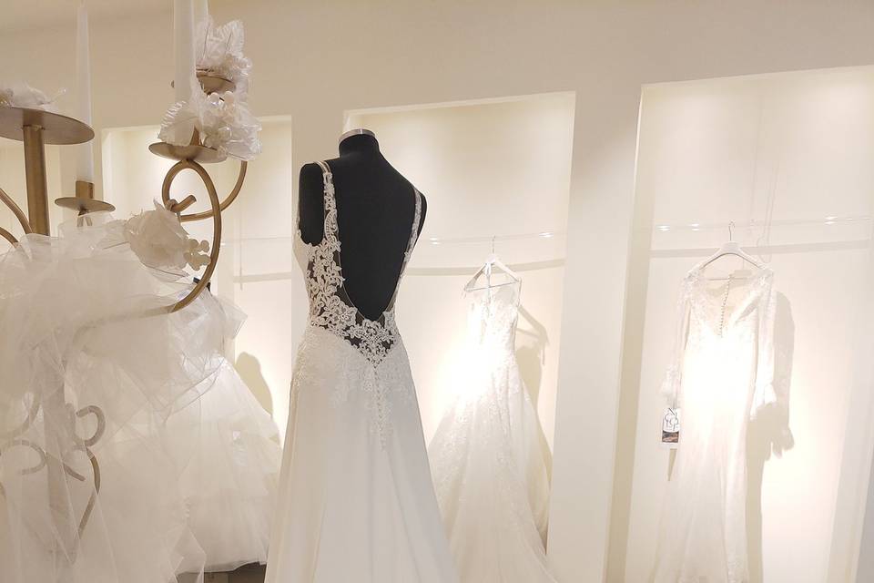 Cerrato Sposa - Store dedicato Nicole Milano