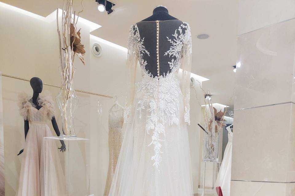 Cerrato Sposa - Store dedicato Nicole Milano