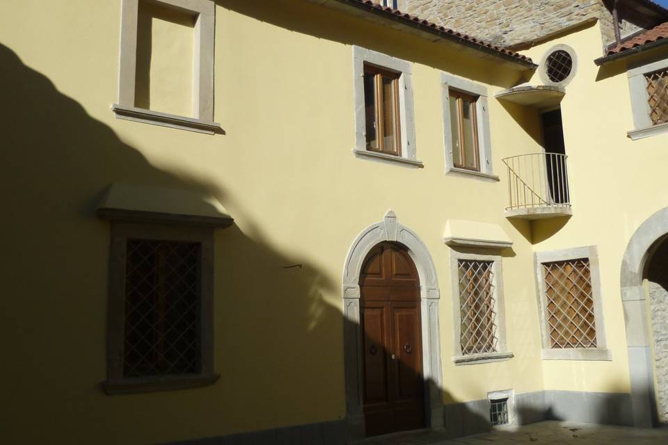 La corte quadrilatera