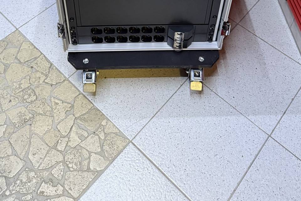 MIXER ORCH DYNACORD CMS-1000-3