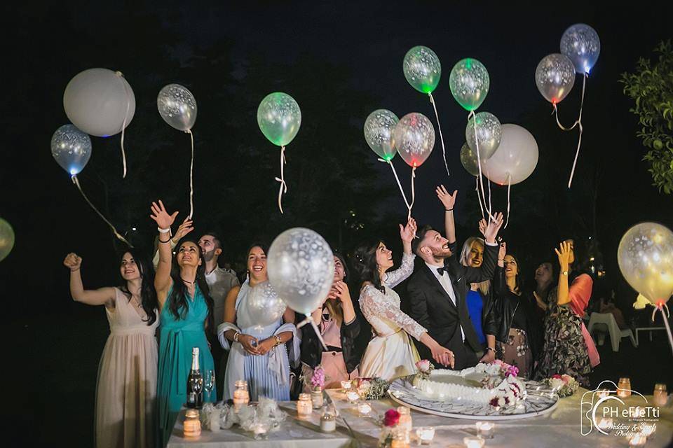 Volo dei palloncini con led