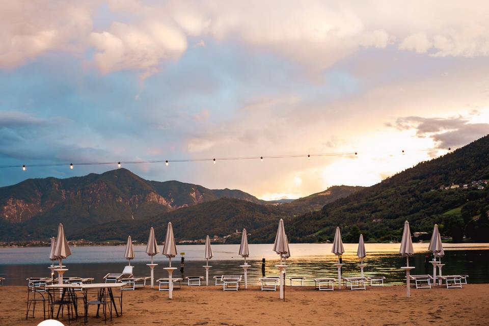 La spiaggia al tramonto