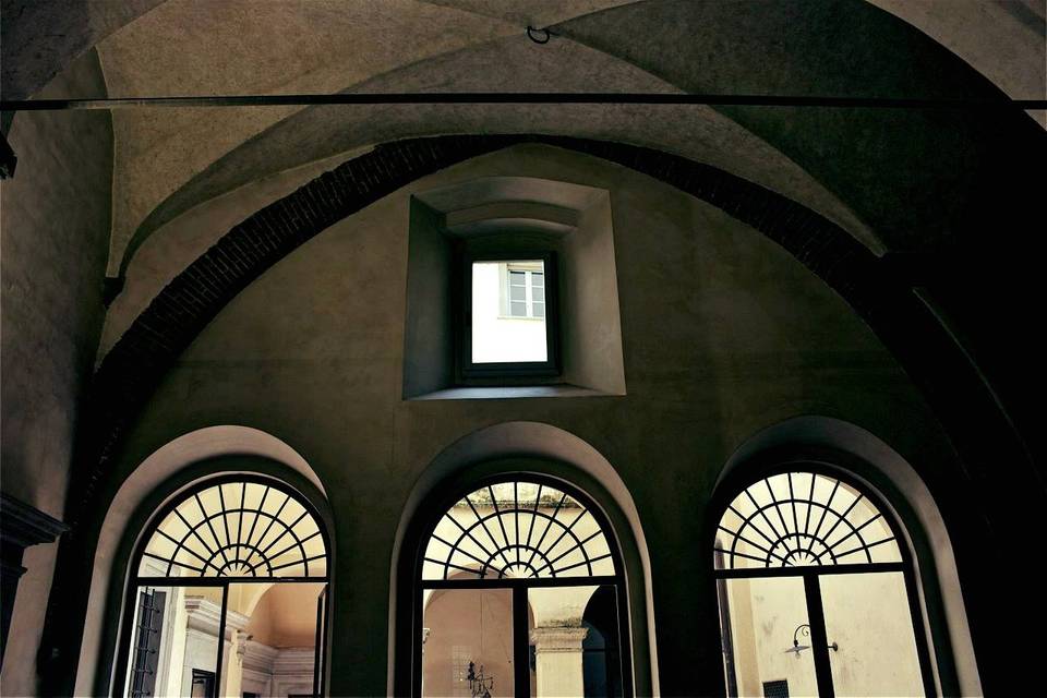 Interno sul cortile