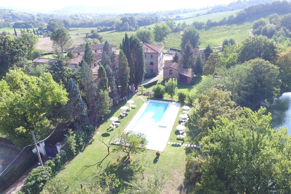 Il lago e la piscina