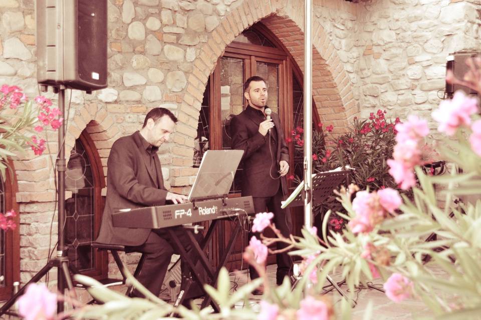 Duo Live outdoor