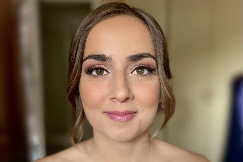 Daria Consolidani - Bridal Look Maker