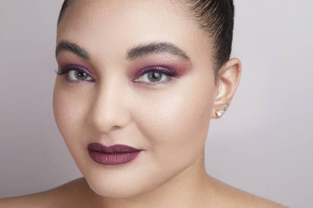 Trucco di impatto con chignon
