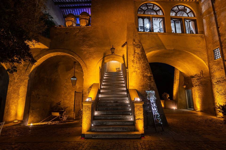 Cortile e Pozzo del Castello