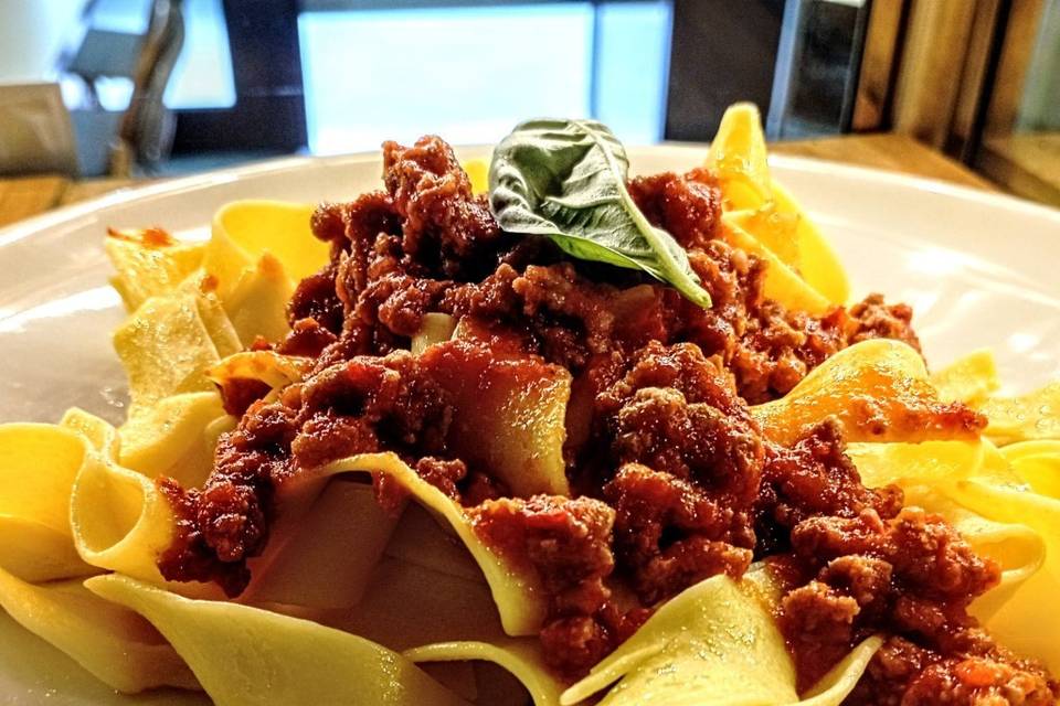 Pappardelle al ragù