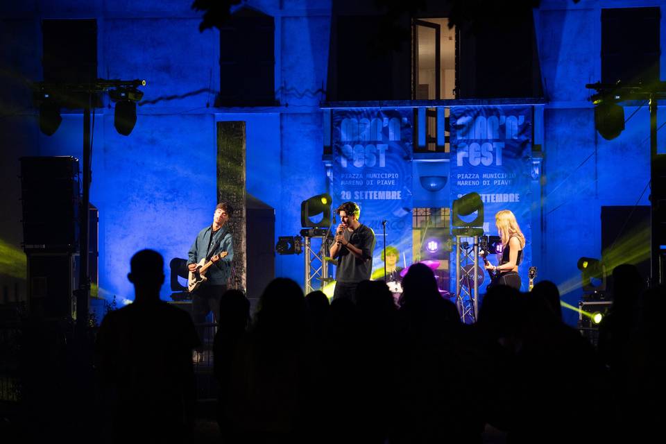 Live Full Band