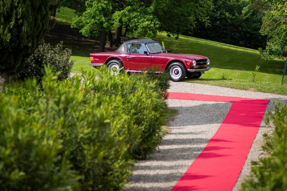 L'auto rossa