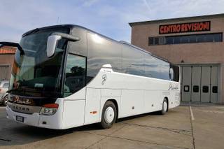 Decina Bus 1