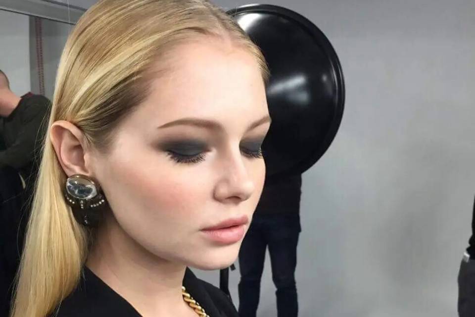 Backstage high fashion 📷