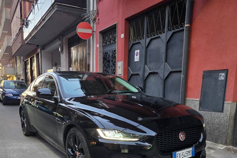 Jaguar xe