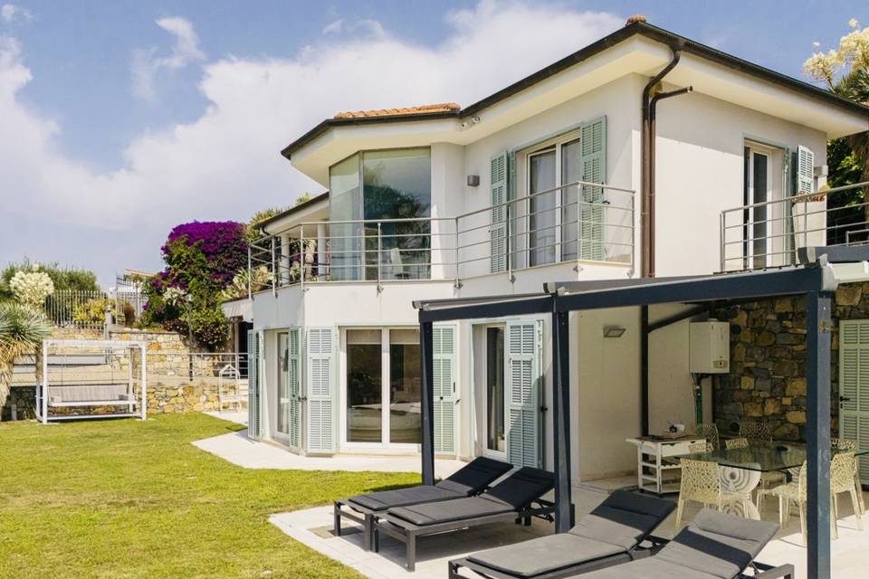 Villa Monet Luxury Home