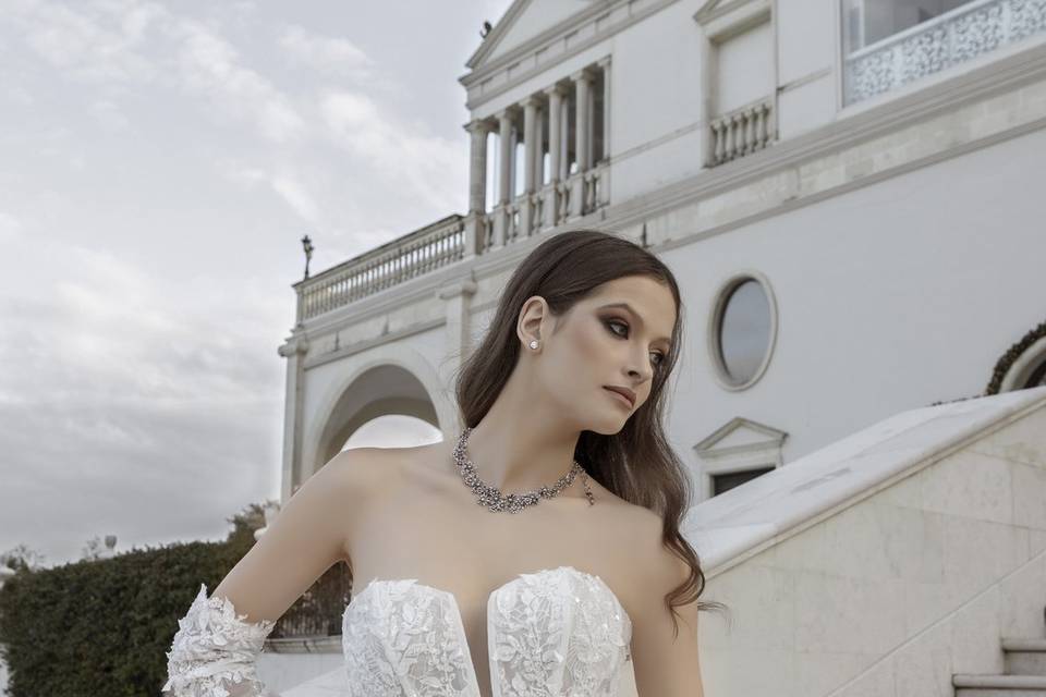 Un incantevole abito da sposa