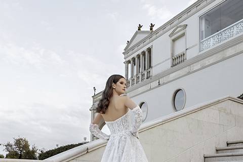 Un incantevole abito da sposa