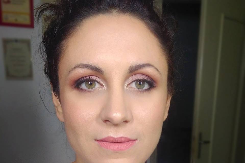 Sara Lettieri Make-Up Artist