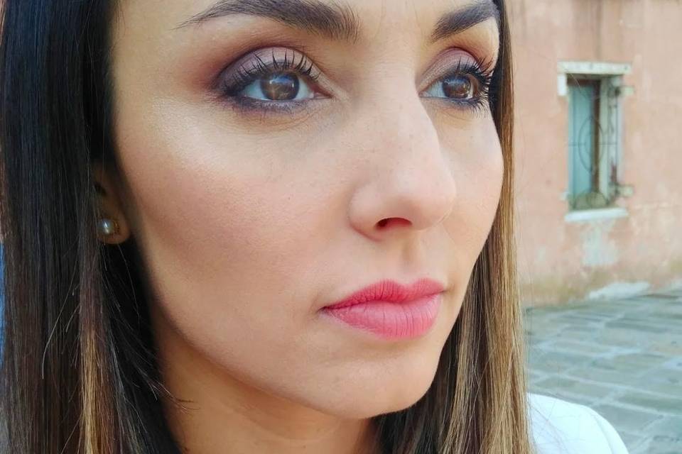 Sara Lettieri Make-Up Artist