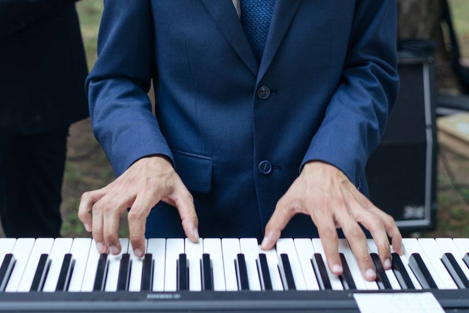 Michele al piano