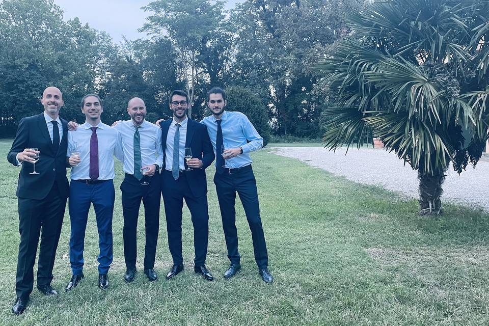 Formazione quasi completa