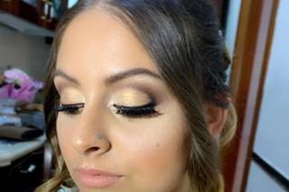 Anna Martino Make Up Artist