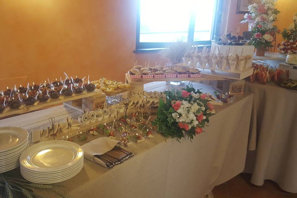 Aperitivo all'interno