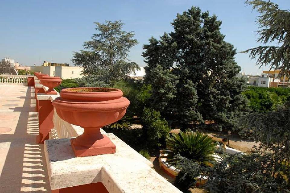 Altro particolare della terrazza al primo piano