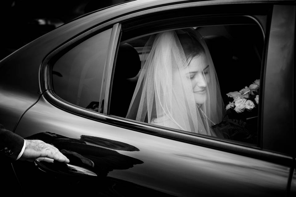 Sposa in auto