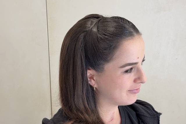 Half updo