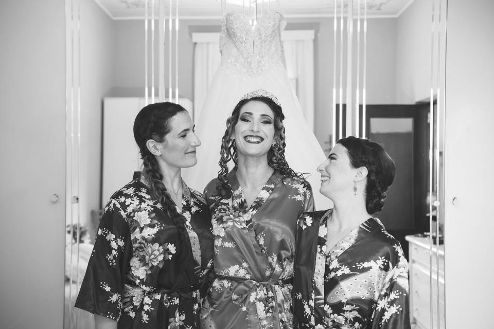 Sposa e sorelle