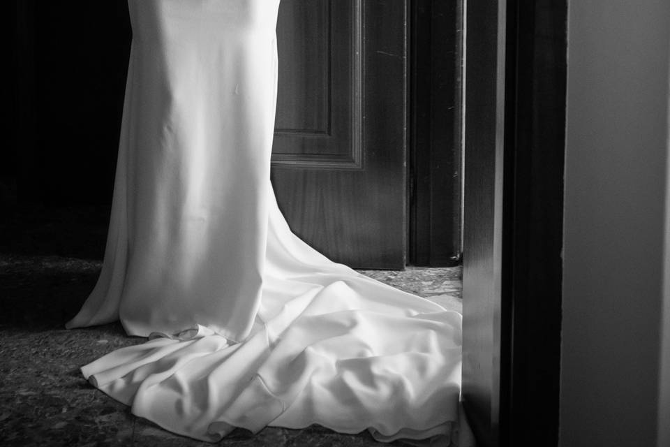 Backstage & Set - Wedding Photography