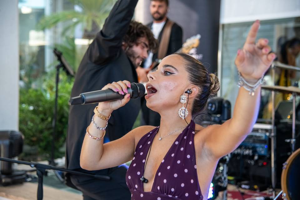Cantante donna espressione scenica